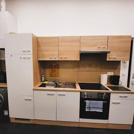 Neulerchenfelder Apartment Вена Экстерьер фото