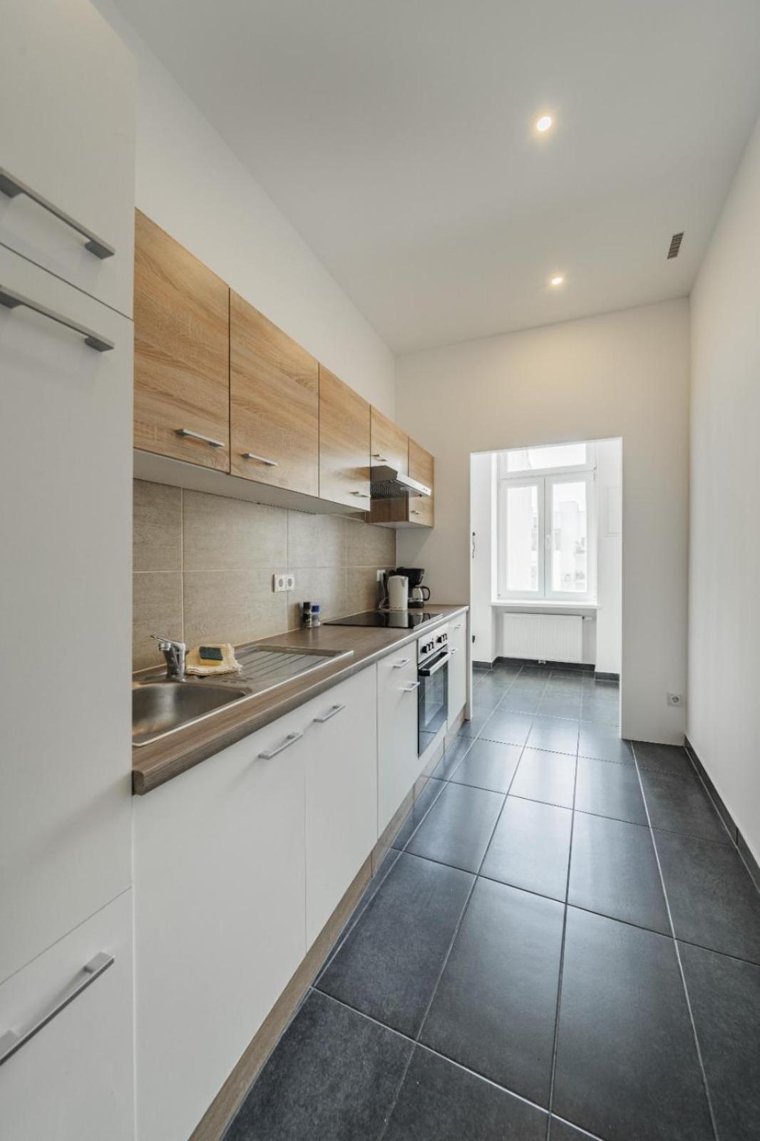 Neulerchenfelder Apartment Вена Экстерьер фото